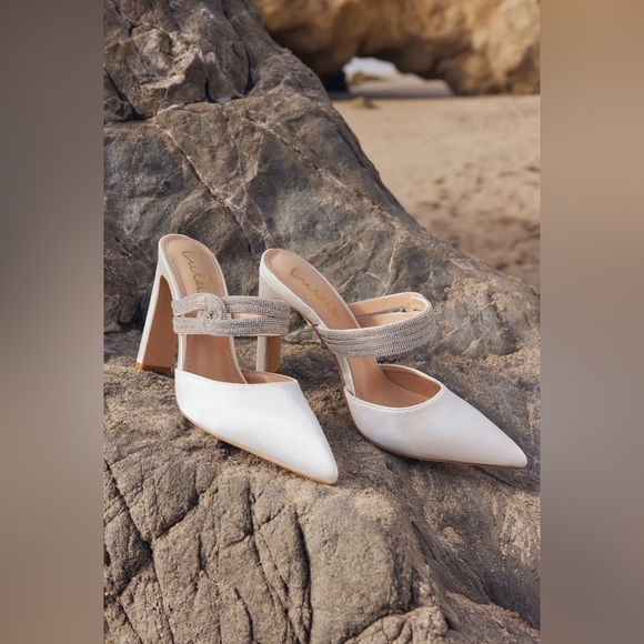 Lulus Celines heels - Picture 3 of 7